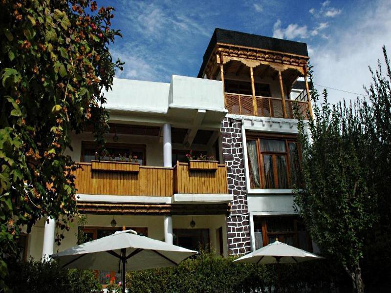 Hotel Pangong Leh Bagian luar foto